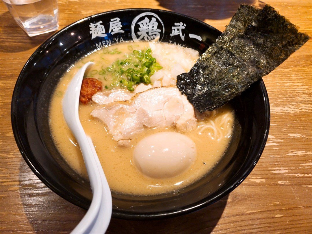 05TZG5492F7D5C2855BE51px