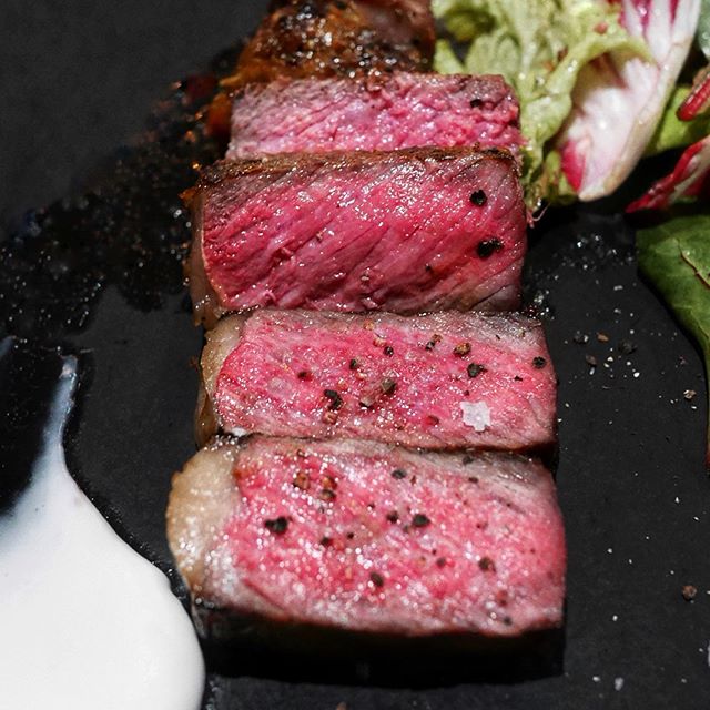 60017976_433821673850156_4515908436752218331_n