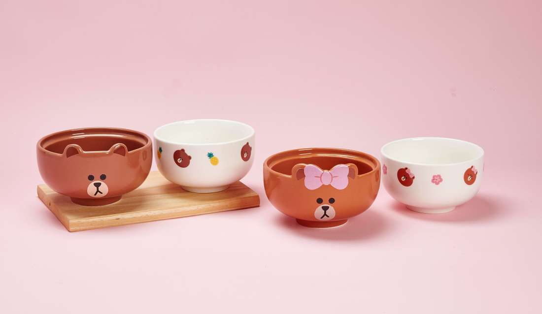 瓷碗套裝_打開後